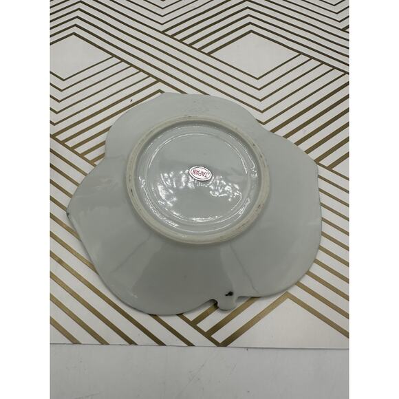 Lugene Japan Porcelain Demitasse Teacup & Saucer Victorian Love Scene Vintage - Picture 4 of 5